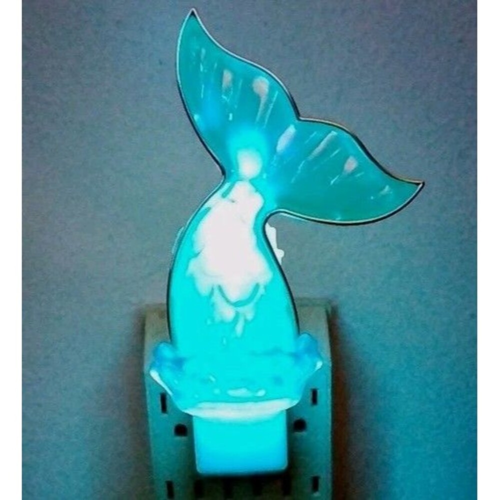 Bath And Body Works Disney Princess Ariel Wallflower Plug In Light Up Used